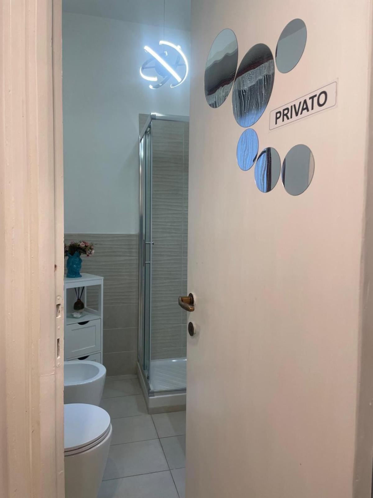 Dama Maria Elena Apartamento Roma